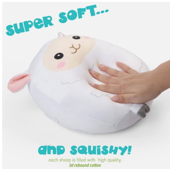 2020 Lily The Easter Cream Lamb Squishmallows - Picture 4 of 4